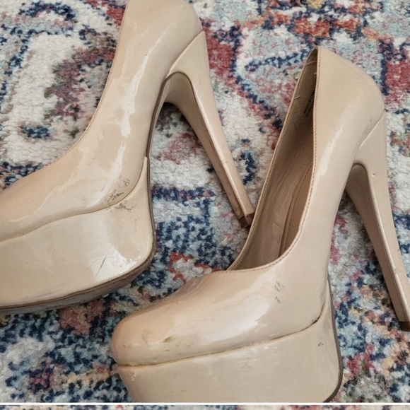 Nude platform heels. size 6 - Picture 2 of 3